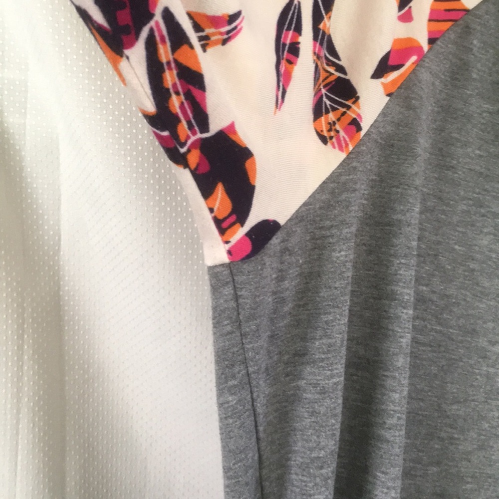 LulaRoe Randy L - Picture 4 of 5